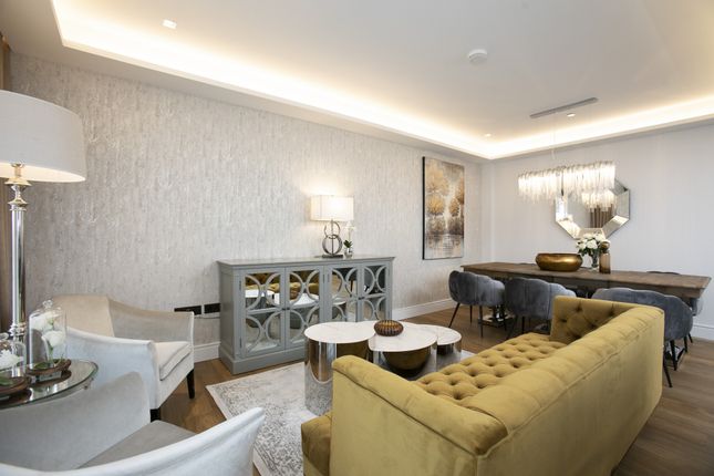 Flat for sale in Belvedere Road, Southbank Place, Waterloo, London