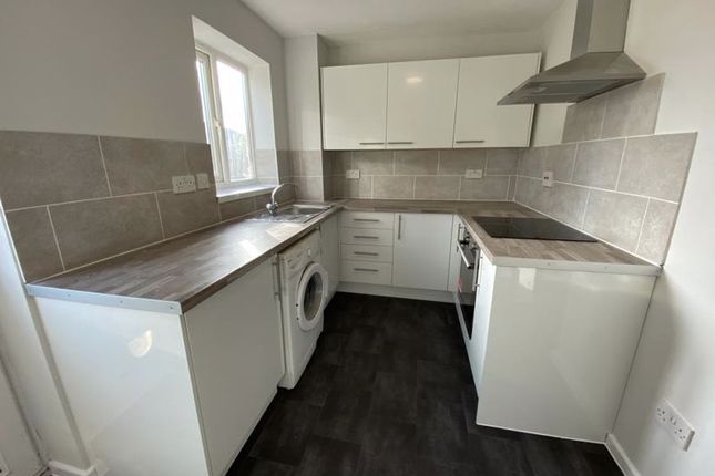 16, Perrys Lea, Bristol photo 2