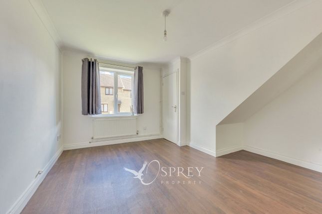 8, Siddons Close, Oundle photo 3
