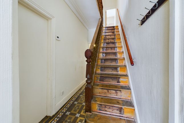 55, Manor Street, Heath photo 2