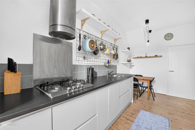 87, Markhouse Road, London photo 4