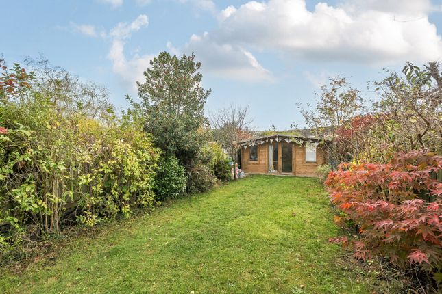 1370330-5-68F77ce...