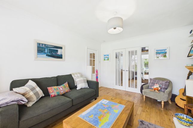 5 Gilmour Drive, Hamilton photo 3