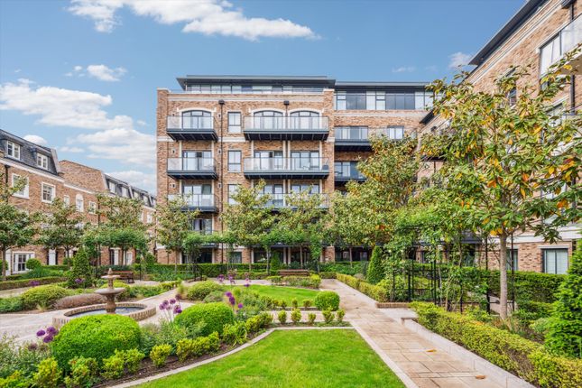 Thumbnail Flat for sale in Renaissance Square Apartments, Palladian Gardens, Chiswick, London