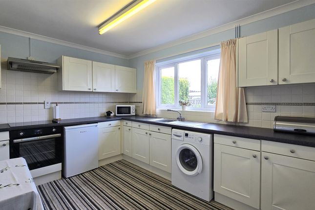 72, Seagate Road, Long Sutton Spalding photo 2