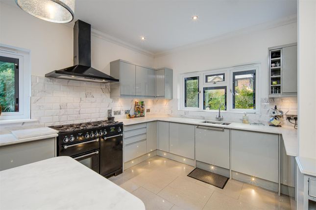 5, Woodlands, Shanklin photo 4