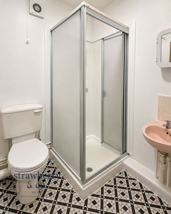 Room 3, 3 Alexandra Park, Bristol photo 3