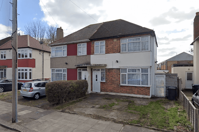3 Bed Flat To Rent