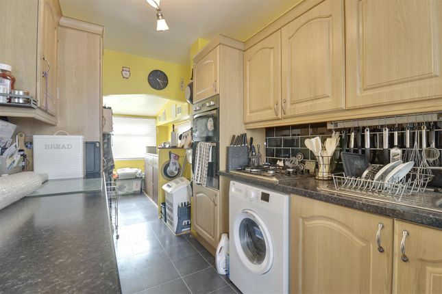 23, Bromyard Crescent, Portsmouth photo 4