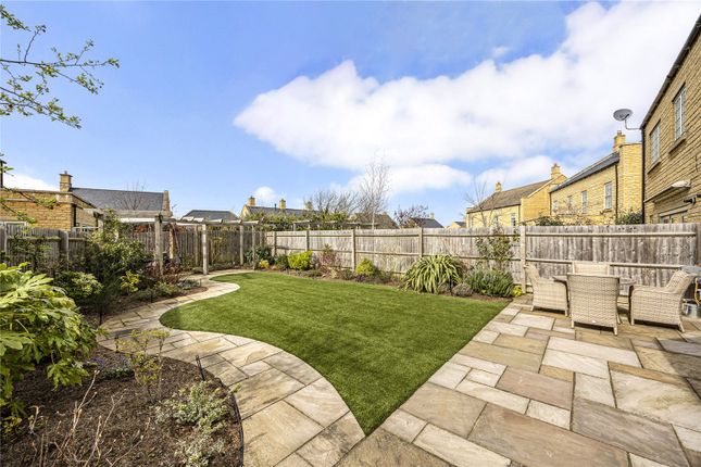25, Millet Way, Broadway photo 3