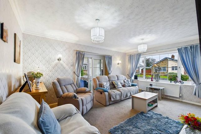 8, Valley Avenue, Pontefract photo 2
