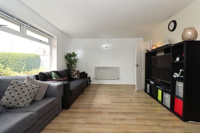 42, Shellmor Avenue, Bristol photo 4