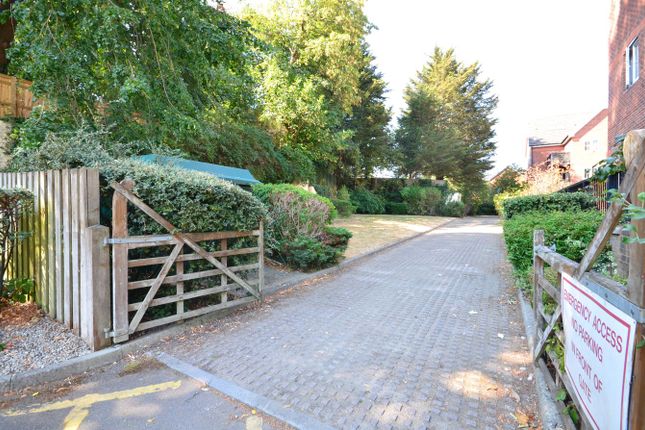 Apartment 49 Dorchester Court,, 283 London Road, Camberley photo 3