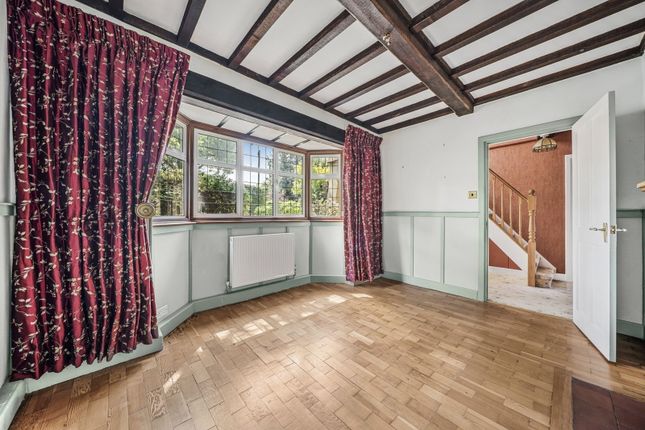 Kingfield Cottage, 105 East Lane, West Horsley photo 4