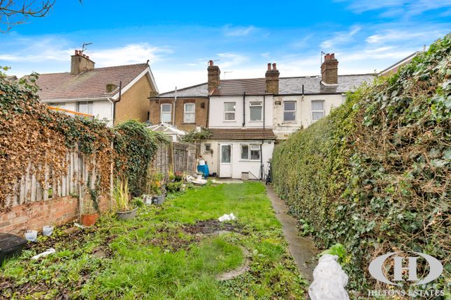 36, Williams Road, Southall photo 3