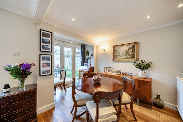 43, Sycamore Road, Rickmansworth photo 3