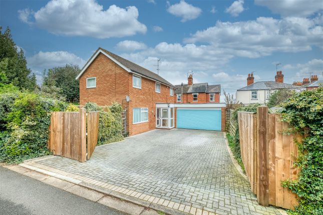 Thumbnail Detached house for sale in Selborne Road, Worcester