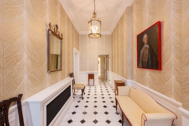 2, Lyall Street, London photo 4
