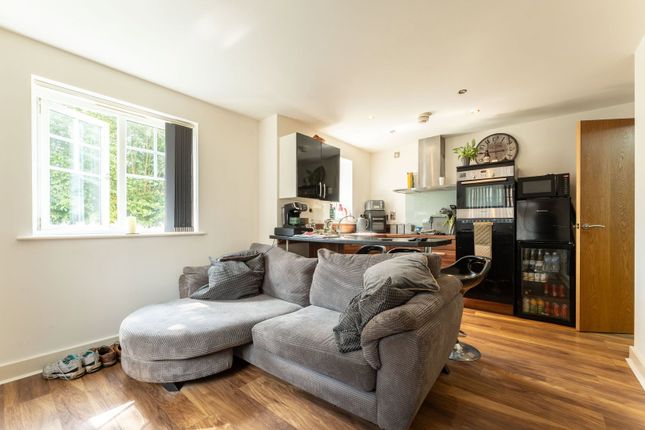 Russet House,3, Birch Close, York photo 4