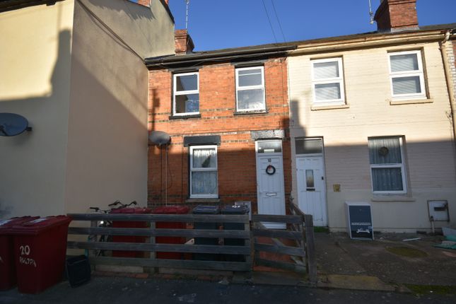 Terraced house for sale in Cambridge Street, Reading