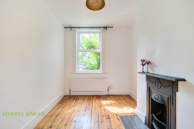 29, Helder Street, South Croydon photo 5