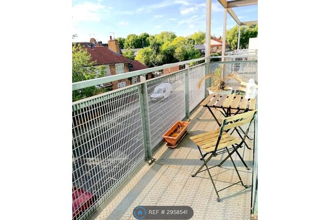 Flat, Dagmar Court Cornwall Road, London photo 4