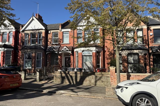 36, Chandos Road, London photo 3