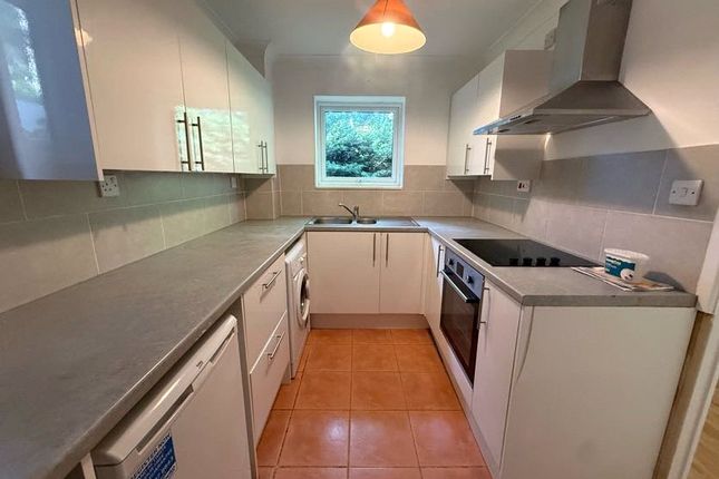 11, Levery Close, Abingdon photo 3