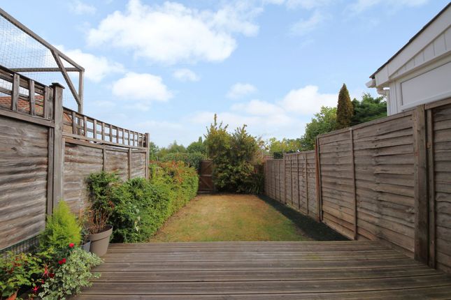 39 Martley Gardens, Southampton photo 4