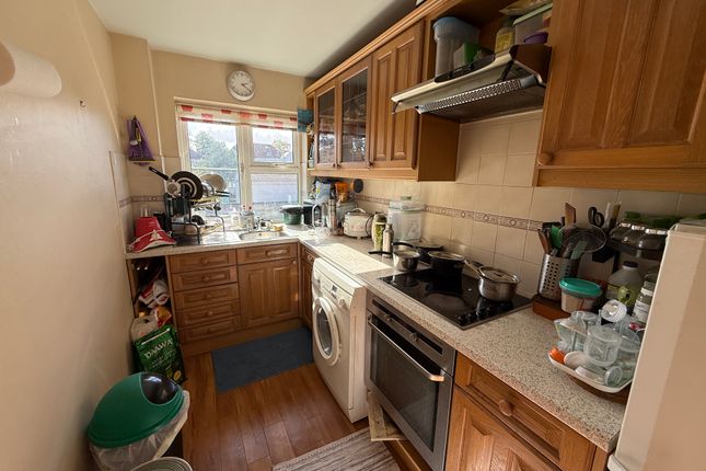 5, Westwood Court, Sudbury, Wembley photo 5