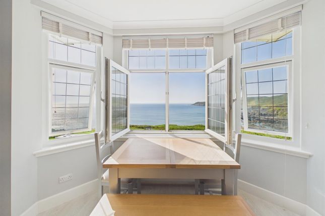 Apartment 3, Hillbury House, The Esplanade, Woolacombe photo 3