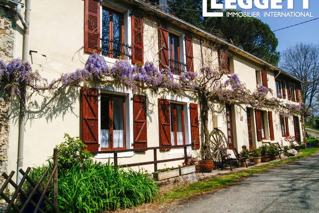 Villa for sale in Vernoux-En-Gâtine, Deux-Sèvres, Nouvelle-Aquitaine