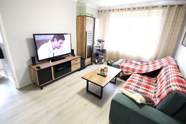 West Park Grove, Leeds photo 2