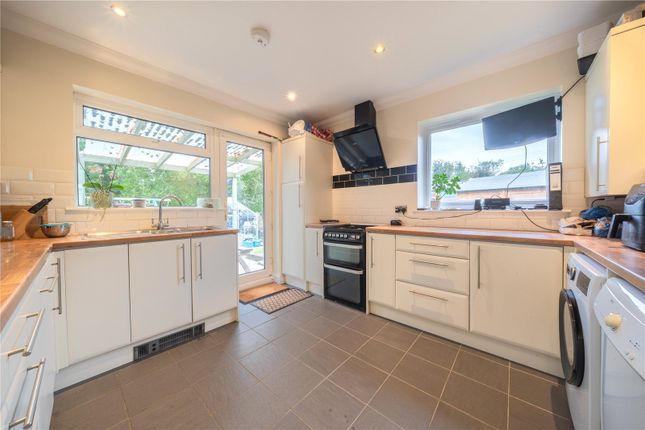 Horam Park Close, Heathfield photo 4