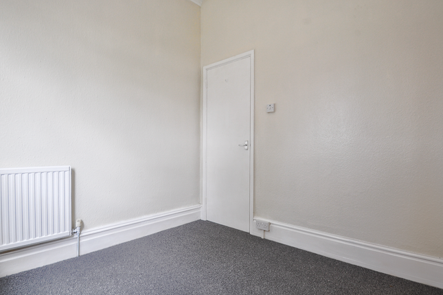Flat to rent in Morden Road, St Julians, Newport, Gwent
