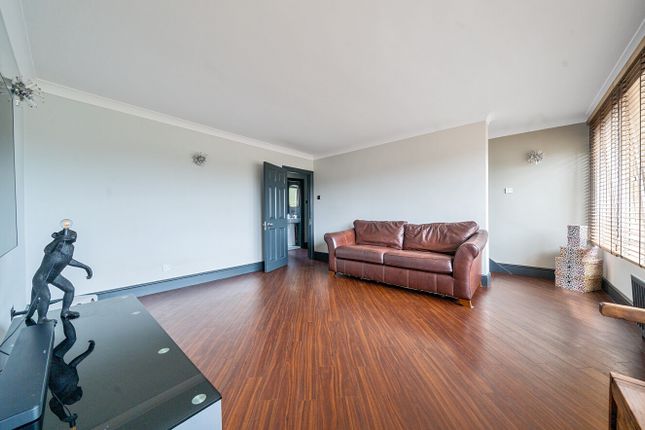 Lounge4