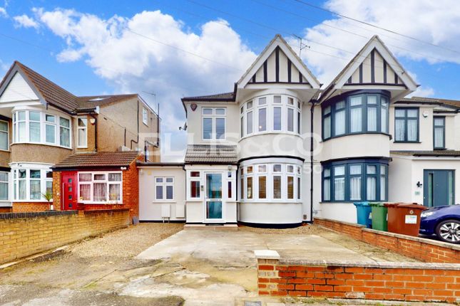 Alicia Gardens, Harrow photo 4
