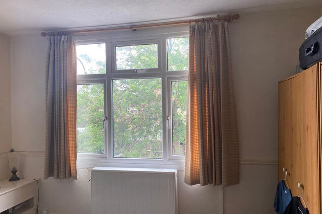 317A, Bexley Road, Erith photo 4