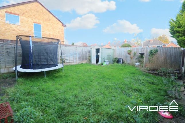 Semi-detached house to rent in Ipswich Crescent, Great Barr