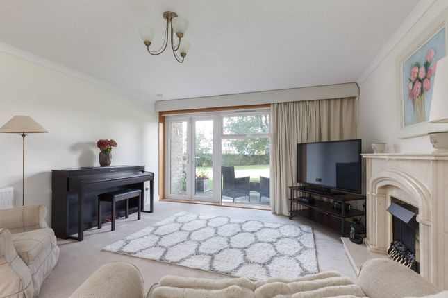 Flat 4, 2, Succoth Court, EDINBURGH photo 2