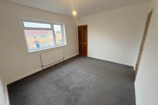 Carnation Road, Southampton photo 5