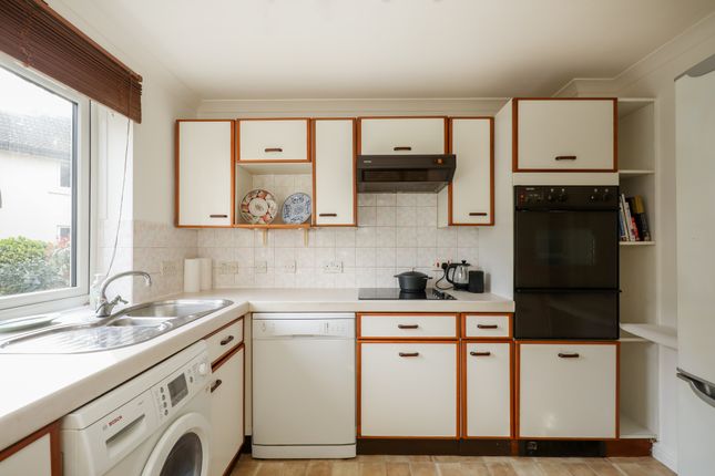 End terrace house for sale in Sheridan Place, London