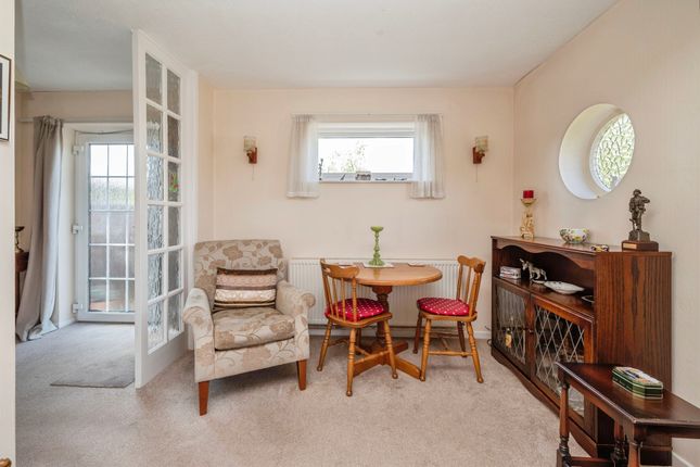 11, Forster Way, Norwich photo 4