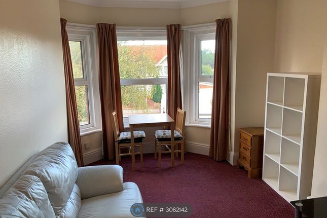 Bassett, Southampton photo 3