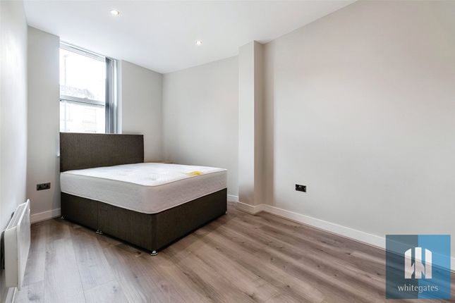 4, Fox Street, Huddersfield photo 5