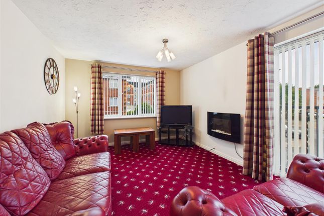 2, Lock Keepers Court, Hull photo 2