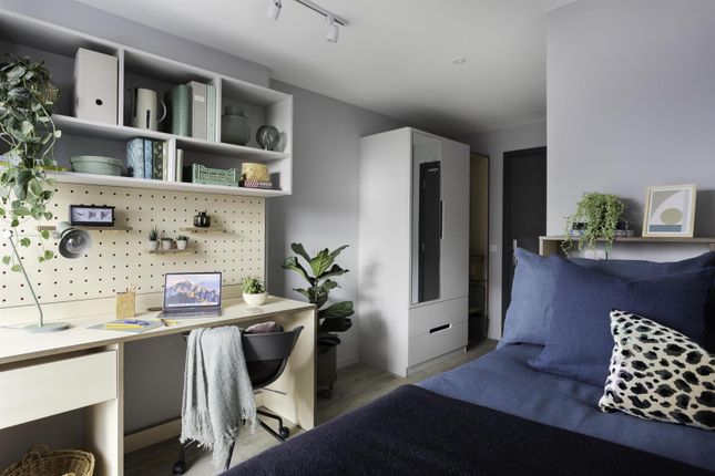 1-bed flat on A2, Cathedral Street, Glasgow, £1,105/mo