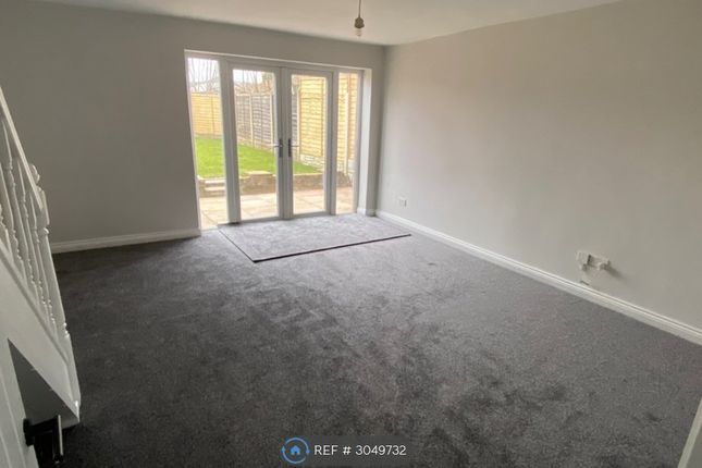 Summerfield Road, Burntwood photo 5