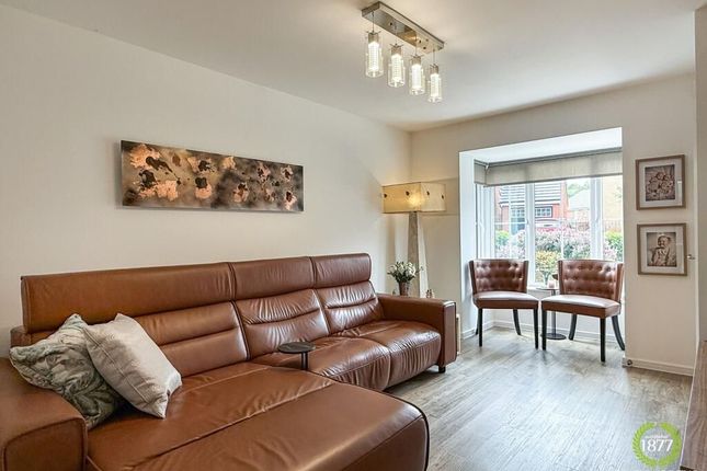 204 Gilbert Road, Grays photo 2