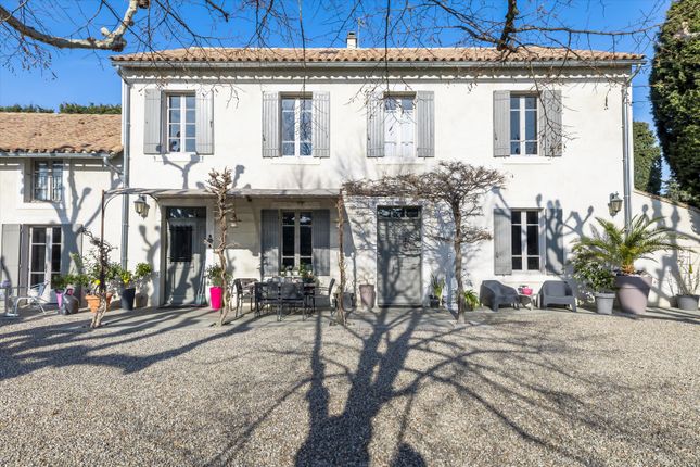 Thumbnail Property for sale in Le Thor, Vaucluse, Provence-Alpes-Côte d`Azur, France